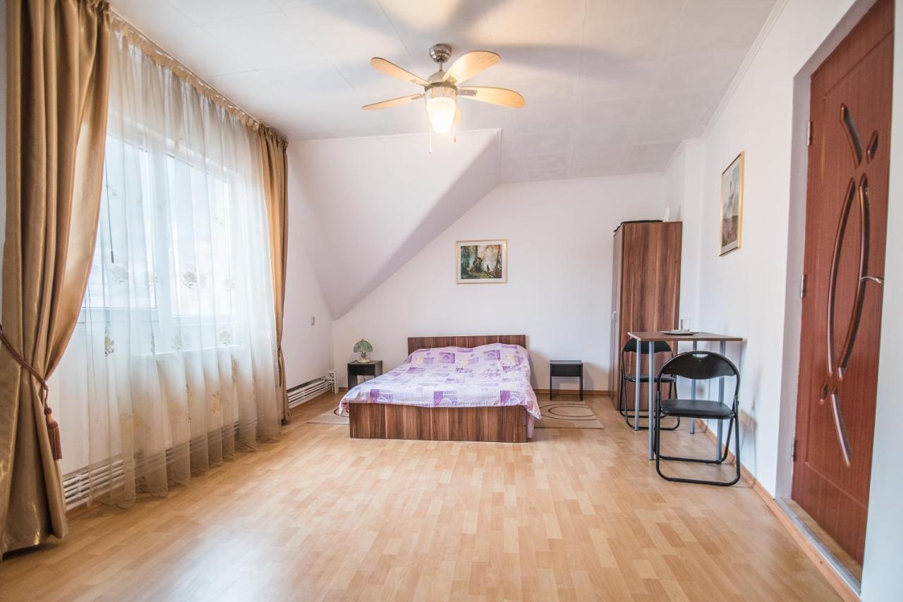 Transylvania Guest House 브라쇼브 외부 사진